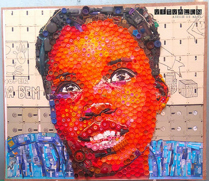 arte, art, arte sustentável, sustentabilidade, reciclagem, meio ambiente, vitvalen, arte reciclada, recycle, embalagens, reuso, mudanças climáticas, aquecimento global, painéis reciclados, sucatas, sucata, transformação, painel, retrato, quadro, pintura, plástico, eco, ecologia, mundo melhor, oficinas de arte, esculturas, escultura reciclada, reciclar, planeta, globo terrestre, globo, planet, ocean, plástico, plástic, ferro, disquete, tampas, oficinas, design, arquitetura, decoração, feiras, eventos, público, cris, embalagens, fios, tampas, cooperativa, viva bem, são paulo, brasil