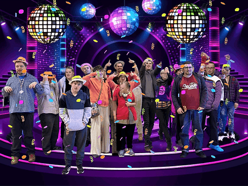 Valentine's Disco 01.gif