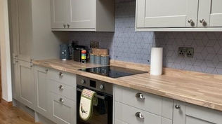 Kitchen 2.jpeg