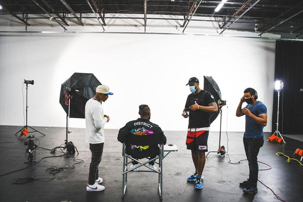 Top 6 Reasons Why You Should Use a Film Studio