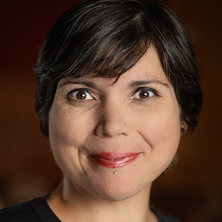 Leslie Velazquez (Prop Master)