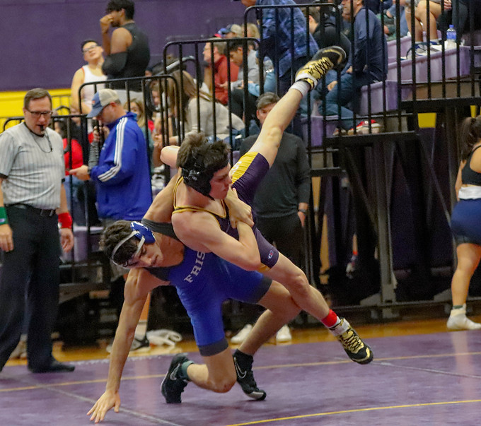 2021_Nov20_Wrestling_ZSandoval.jpg