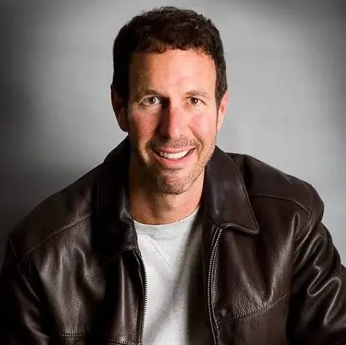 Photojournalistic Designer