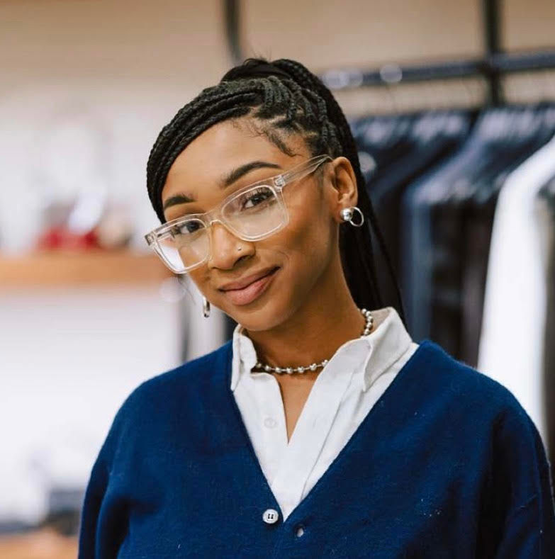 CURRENT DESIGNER LIA MASSEY