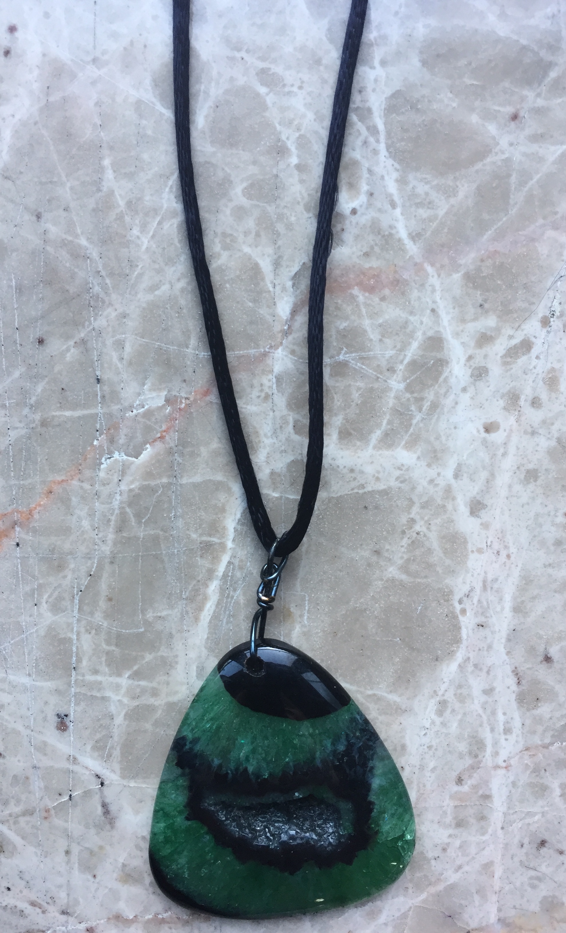 Item # N4. 22" pendant necklace