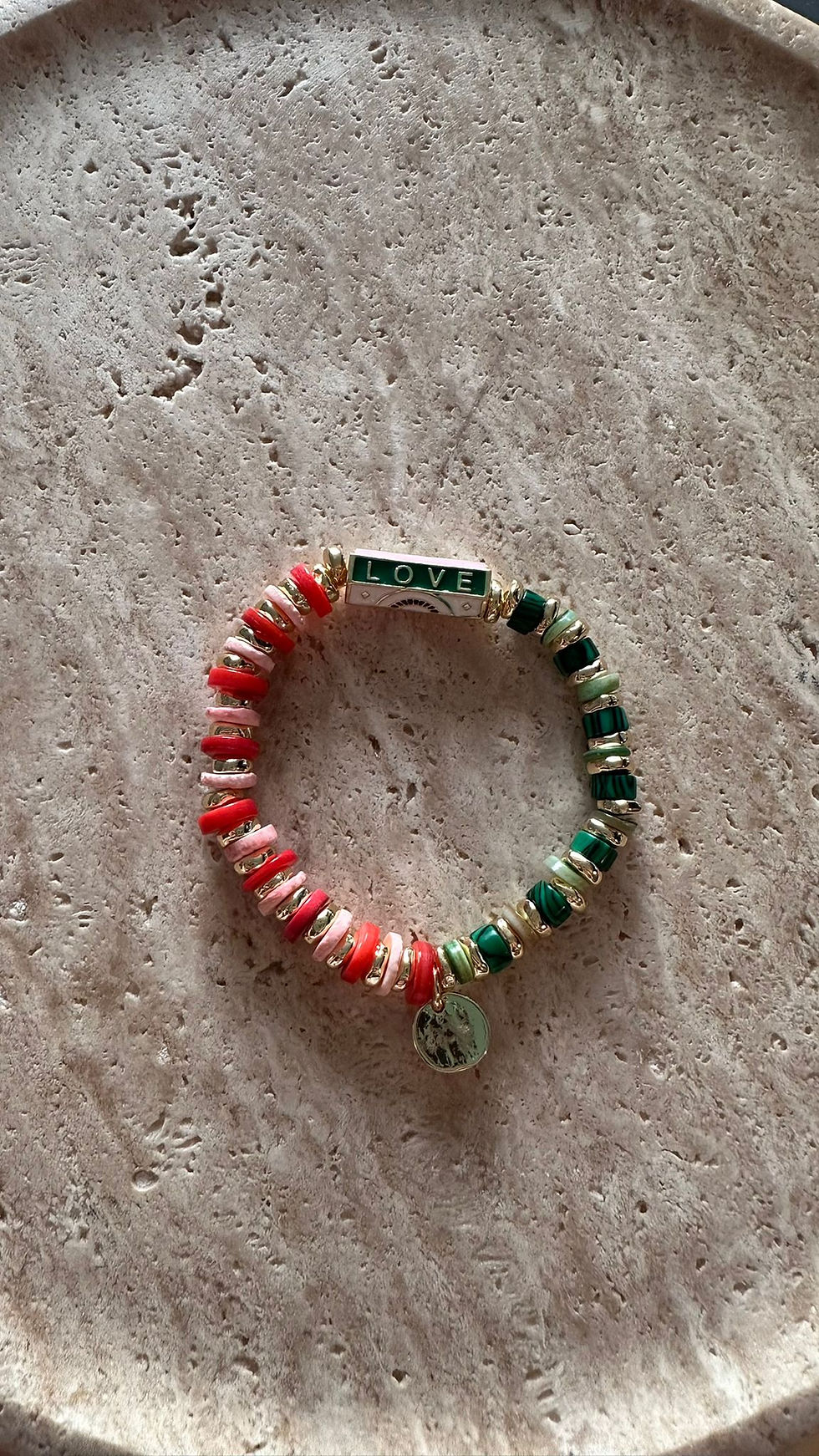 Küçük resim: Özel Tasarım Marka Doğal Taşlı Love Bileklik