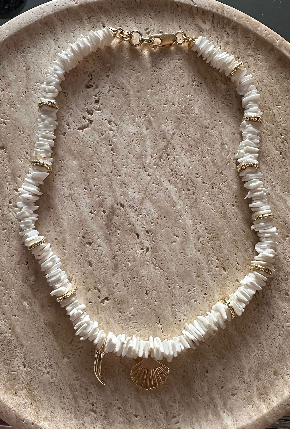 Özel Tasarım Doğal Taş Altın Kaplama Kolye