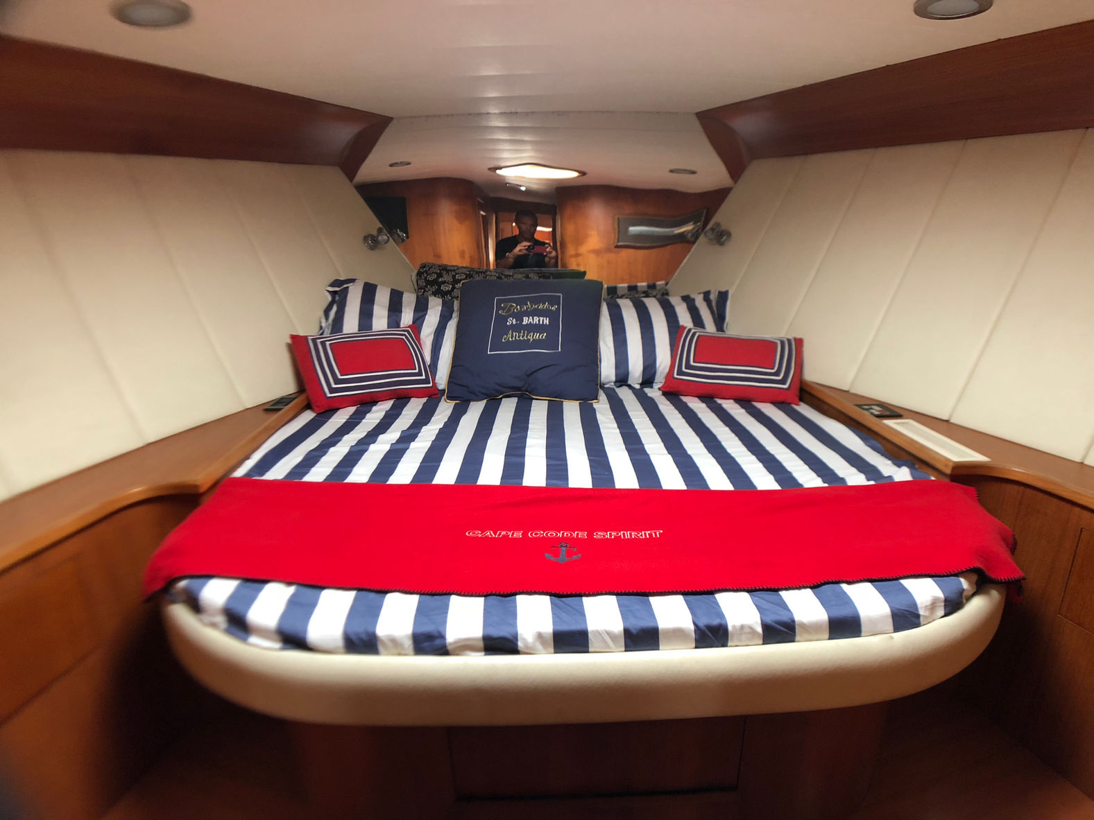 Private Boat Tour to Capri and Amalfi Coast