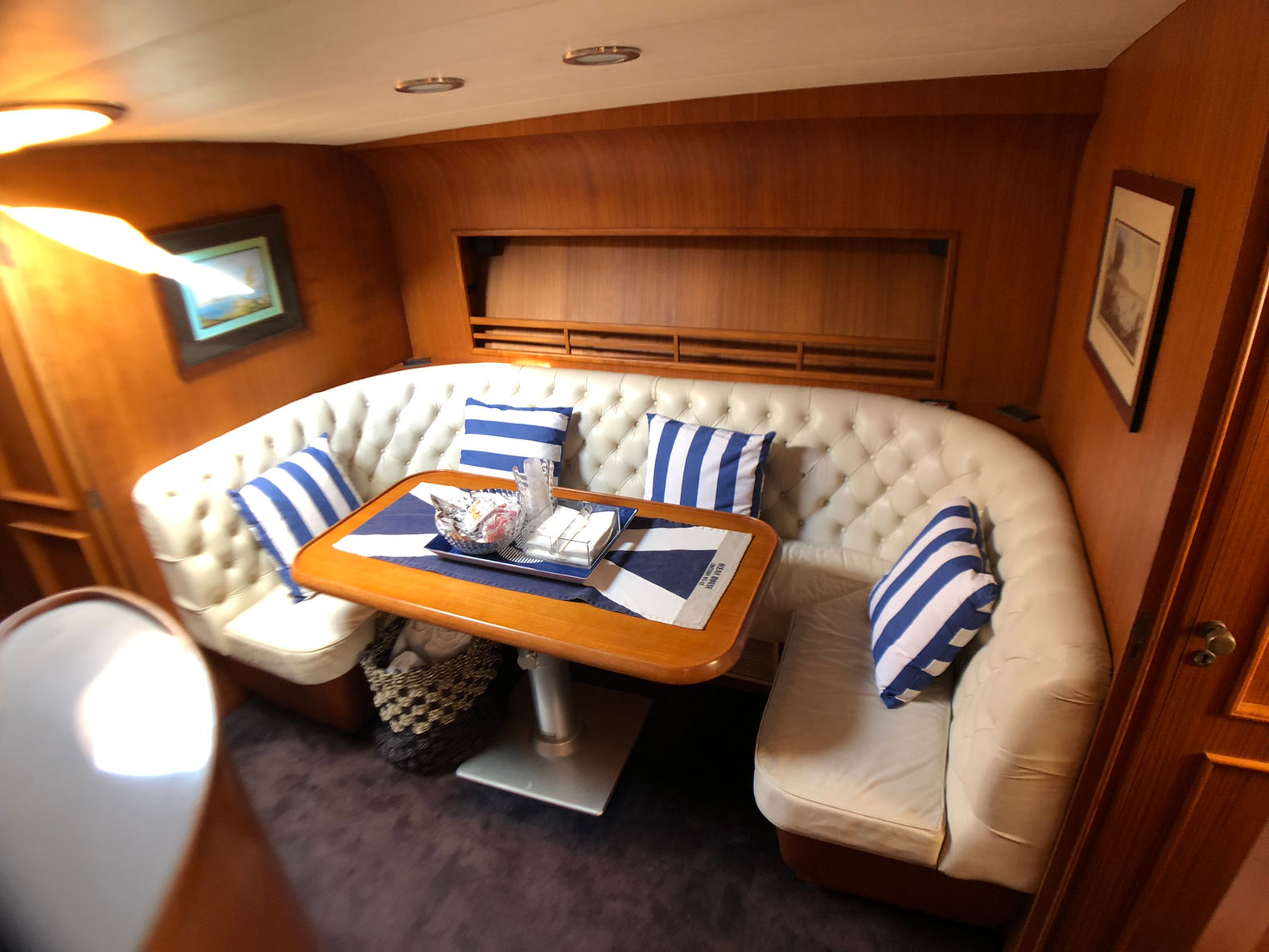 Private Boat Tour to Capri and Amalfi Coast