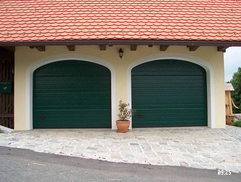 Sezionali Sirio verde bugnato