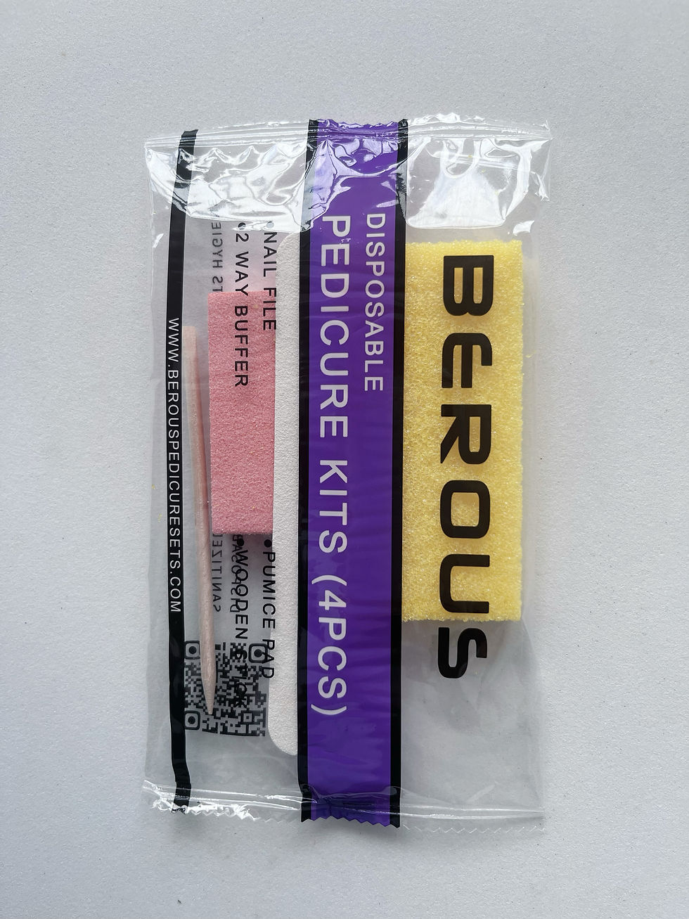 縮圖：Berous Disposable 4 IN 1 Pedicure Sets for Nail Salon