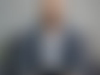 Ryan Simkhai Eyeshop’s Dynamic Growth in the Eyewear Industry