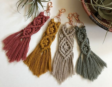 macrame-key-chain4.png