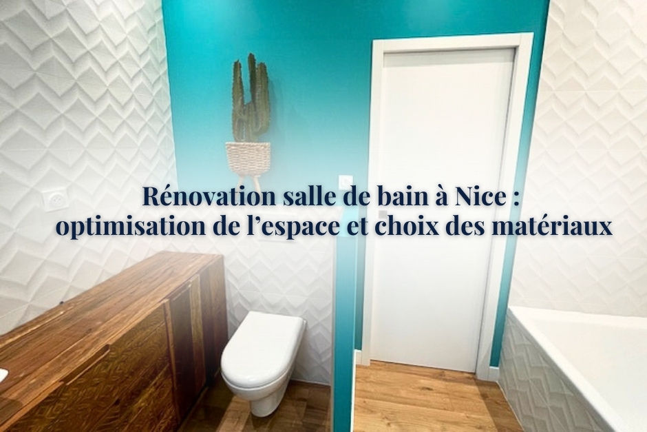 Salle de bain rénovée à Nice avec carrelage mural 3D blanc, mur turquoise moderne et WC suspendu design.