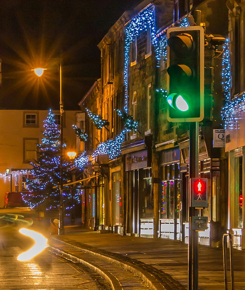 Ⓒ_Richard_Laidler_Crop_Xmas_Lights_Hor