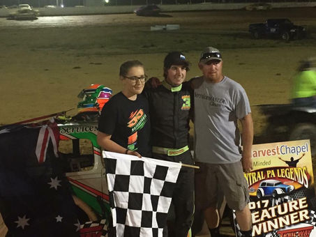 HAYDEN PASCOE PICKS UP HIS THIRD WIN OF THE SEASON