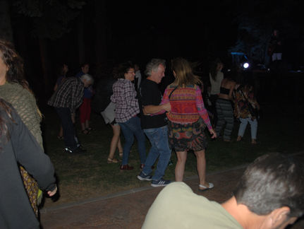 Desde los cuentos cantados al rhythm&blues
y el folk, Valdemorillo volvió a brindar
su combina