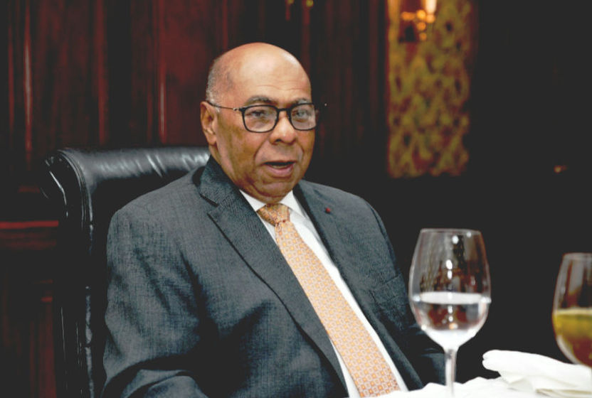 Juristas piden a senadores mantener cesantía laboral y aprobar reforma enviada por el Poder Ejecutivo.