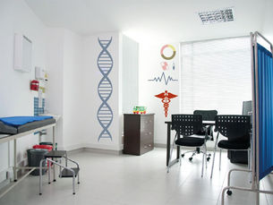 “La falta de infraestructura pública, obliga a los pacientes a acudir al sector privado”: Dr. Alejandro Velderrain