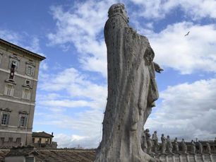 “El Papa Francisco autorizó la bendición de parejas “irregulares”, sin considerarlas matrimonio”: Padre José del Jesús Aguilar 