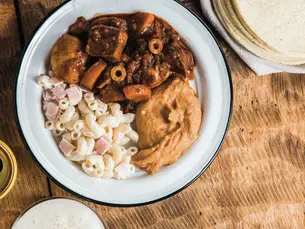 “Para Navidad en las rancherías se servía barbacoa, frijoles y sopa fresca”: Gabriel Fonseca 