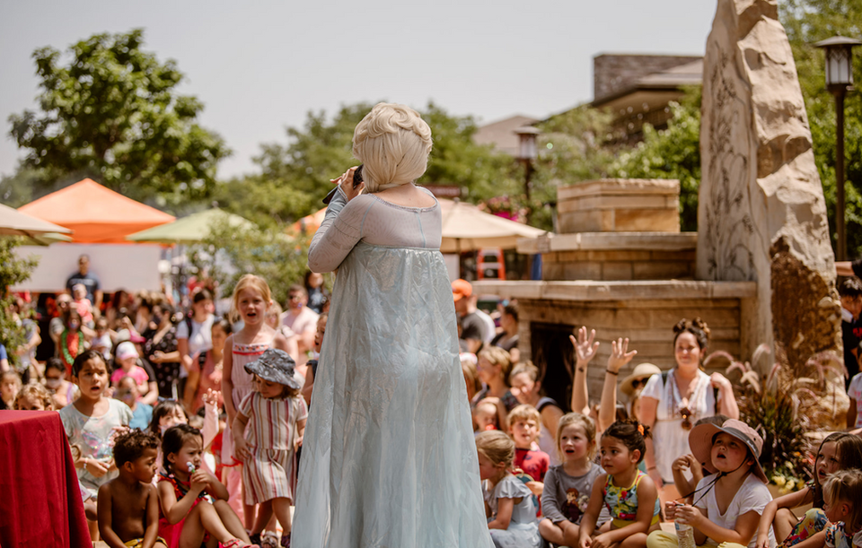 Elsa Singing at a Children's Event