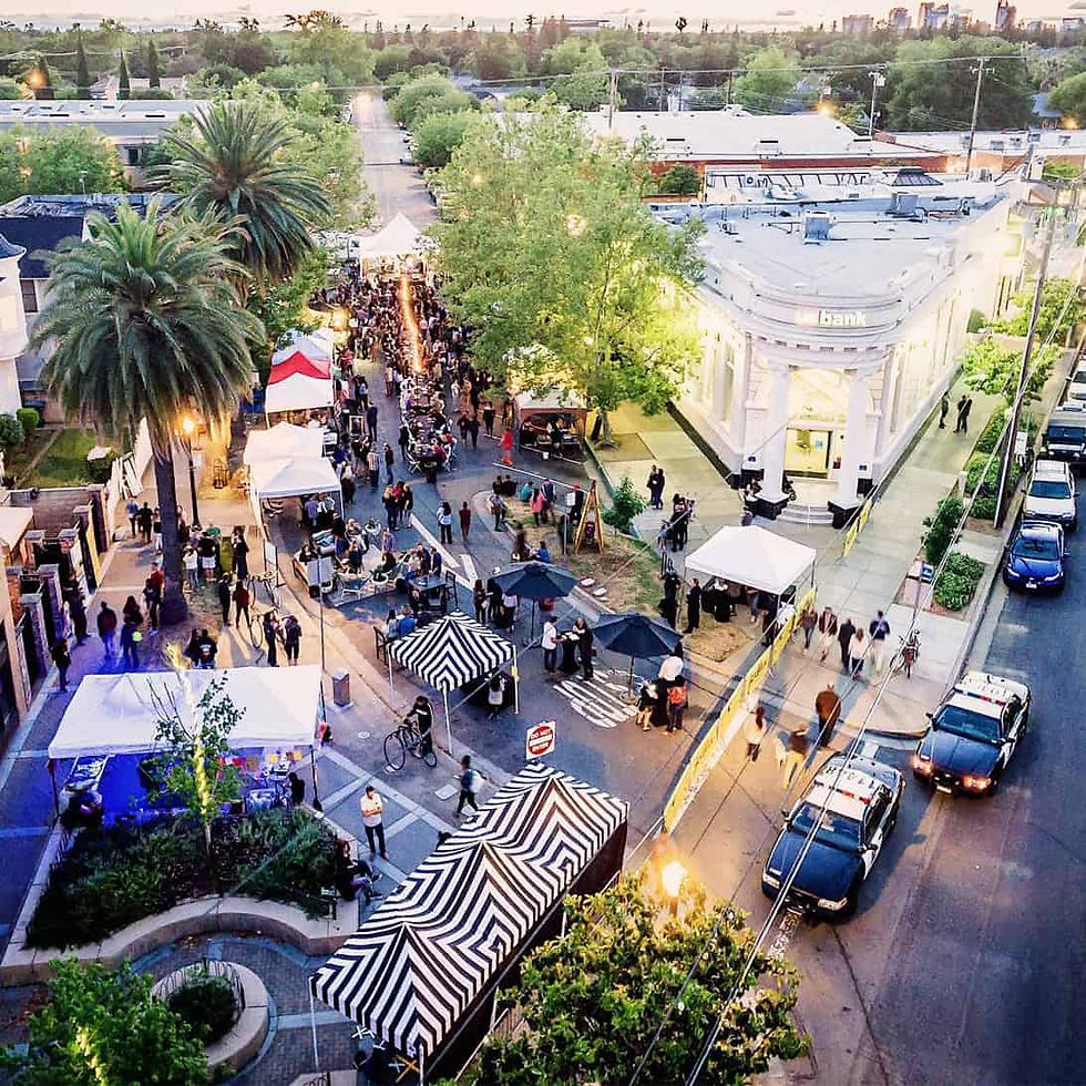 First Friday – Oak Park