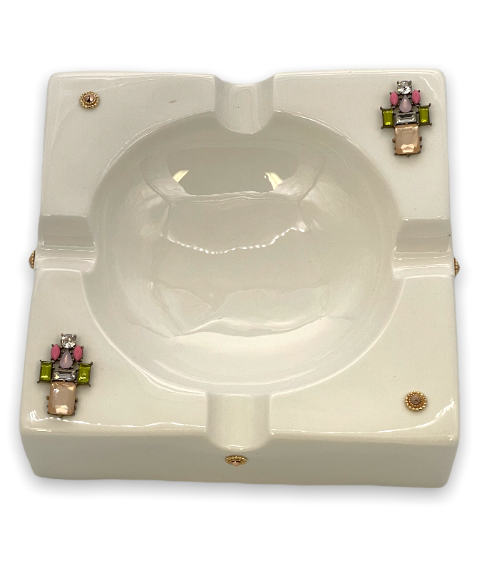 LUANNE 8–1/4" Square Ceramic Ashtray