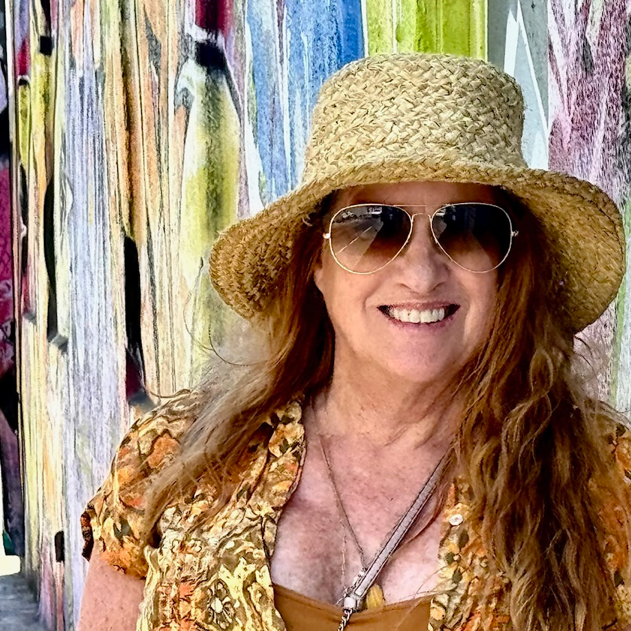 Writer: Tresha with Luv'n Car