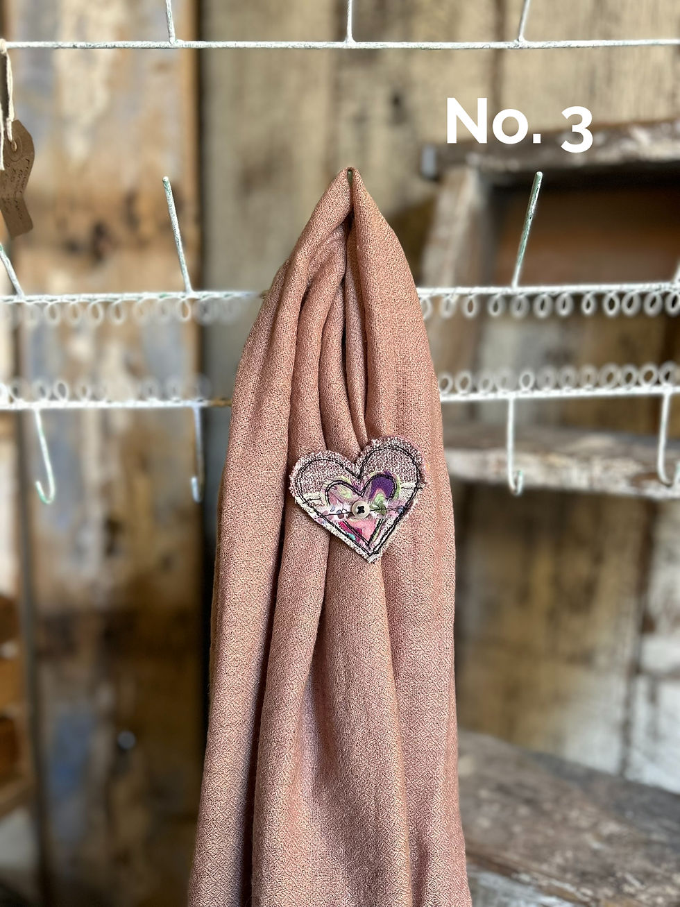 Thumbnail: Heart Brooch