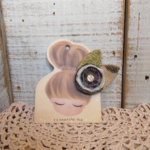 Thumbnail: Wedding ready hair accessory
