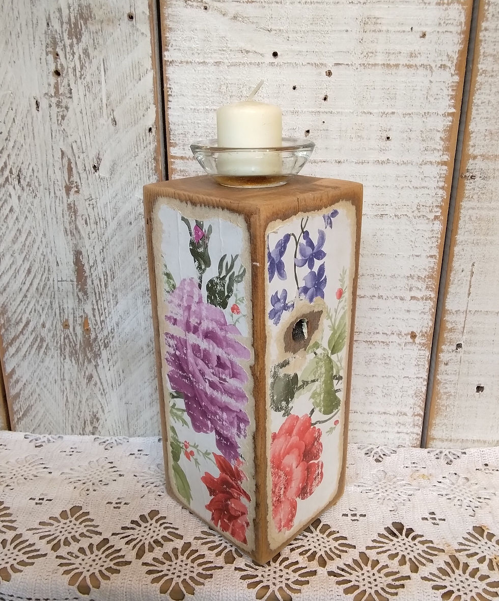 Thumbnail: Floral Decoupage Candle Holder
