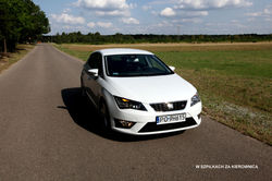 SEAT LEON FR2015R 2.jpg