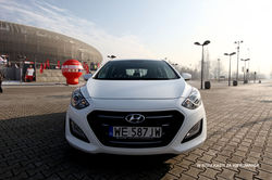 HYUNDAI i30_3