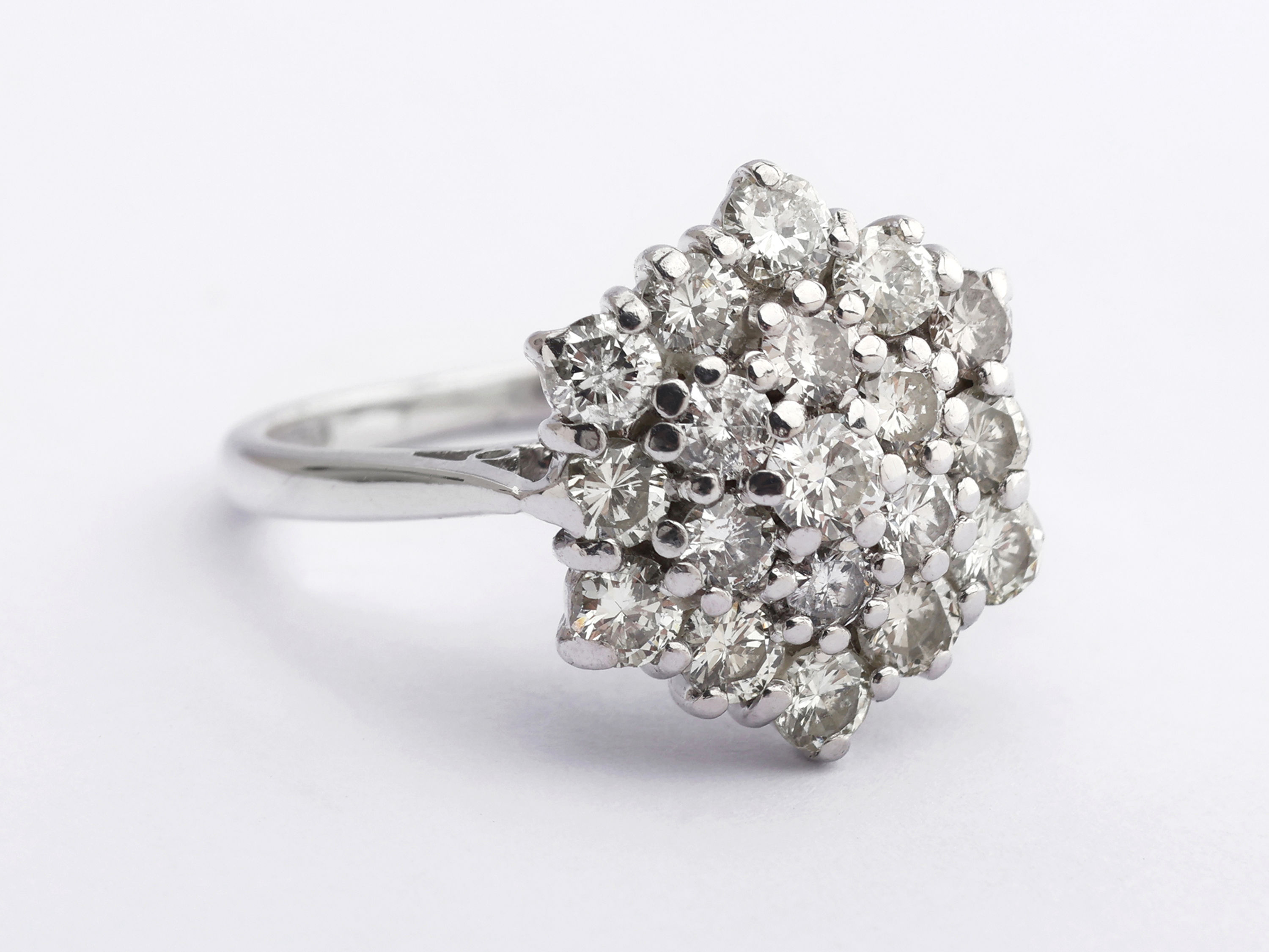 18ct White Gold Diamond Cluster Ring 1.22ct