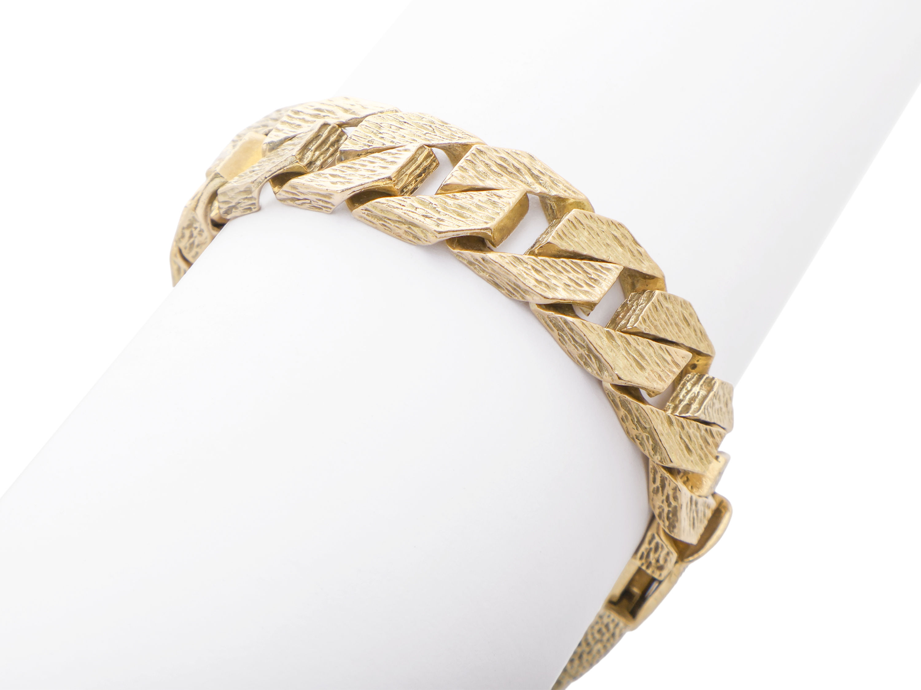 9ct Yellow Gold Chaps Bracelet 77.6g