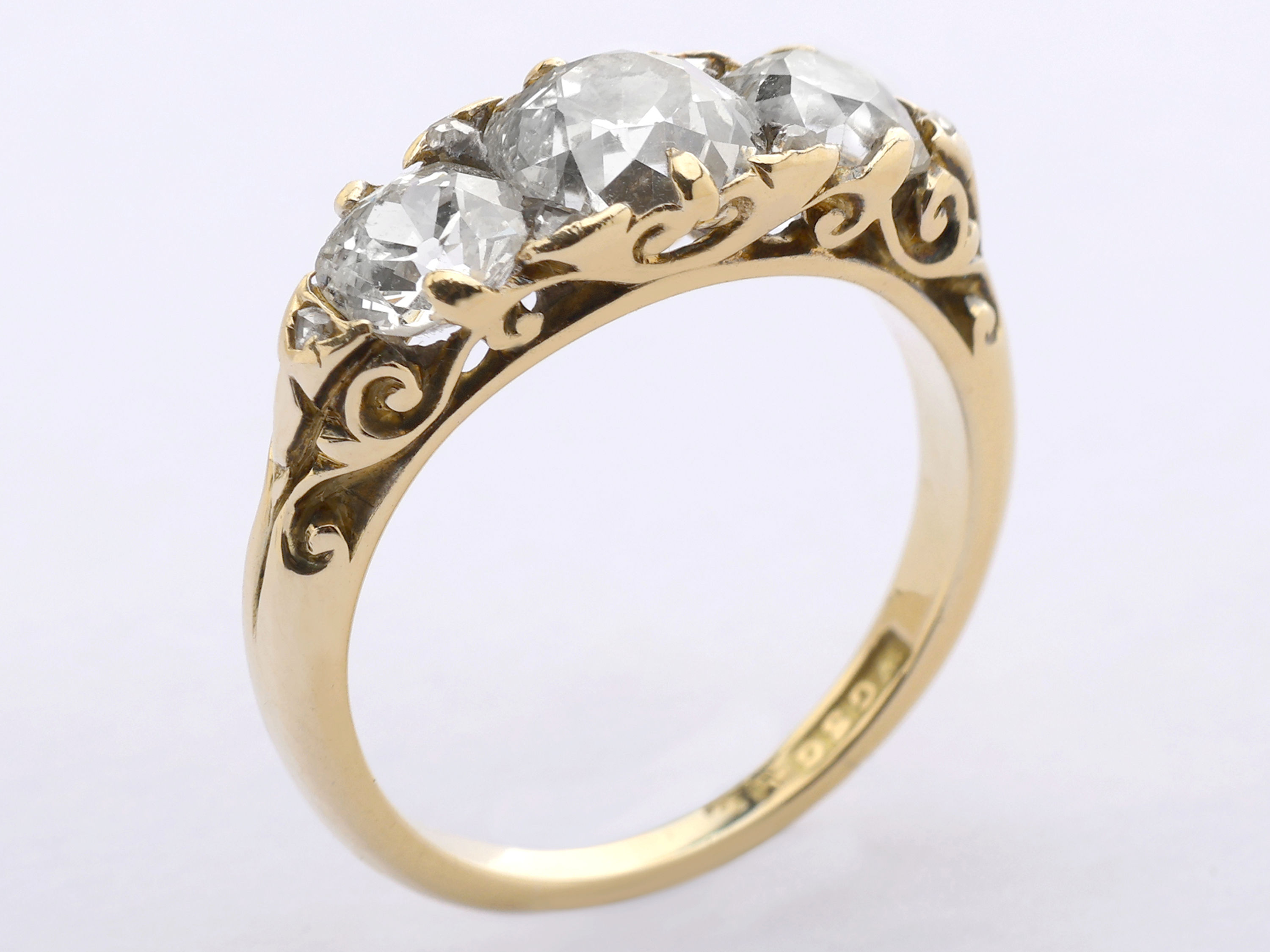 Antique 18ct Yellow Gold Diamond Trilogy Ring 2.60ct