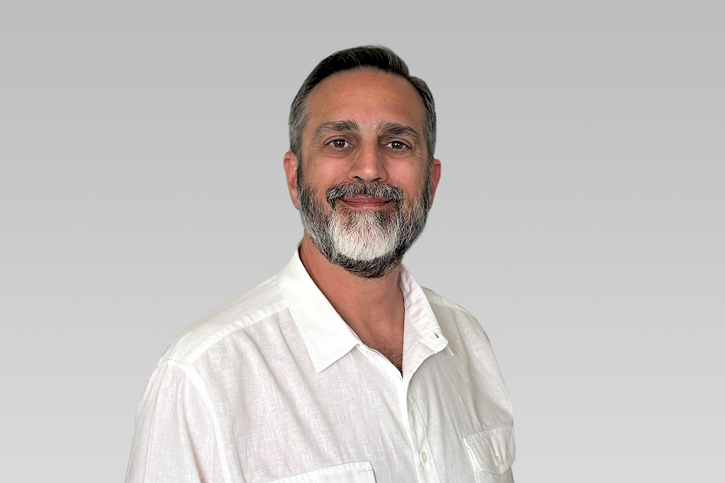 Bruce_Nicholas_1.jpg