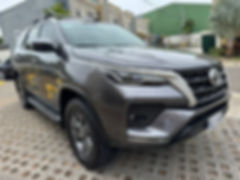 Used Toyota Fortuner 4WD automatic Costa Rica 2023 front view racks sensor