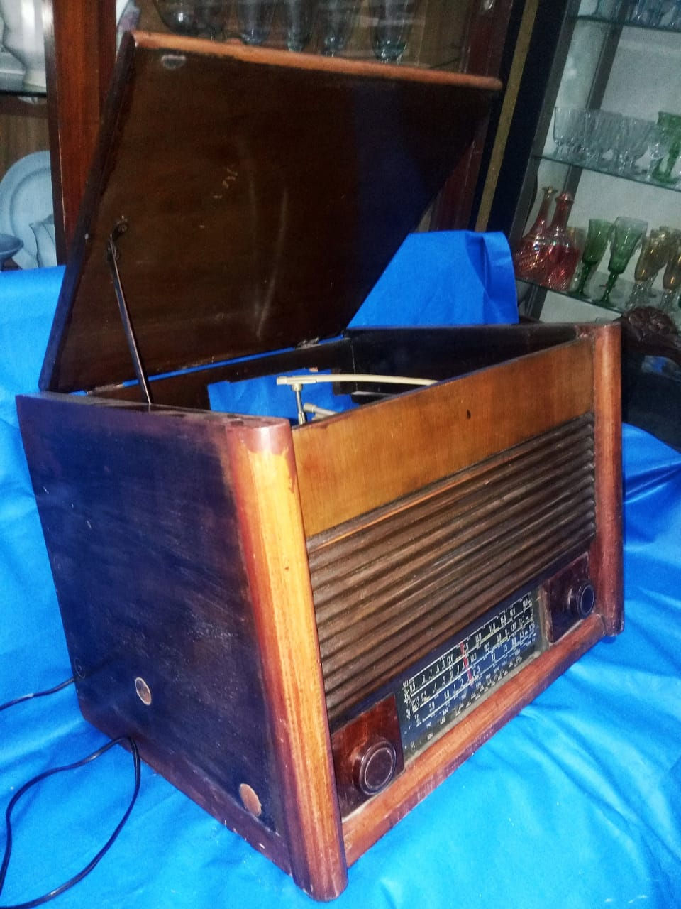 Miniatura: Antigua Bandeja Tocadiscos Wincofon Adaptada Radio Funciona