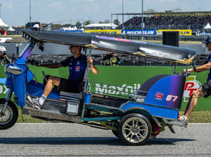 “โมโตจีพี” ประเทศไทย ทำถึง! ดวล “ตุ๊กตุ๊ก กรังด์ปรีซ์” สร้างภาพจำสุดฮา กระหึ่มทั่วโลก