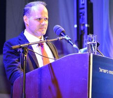 סו"ב אריאל מונין