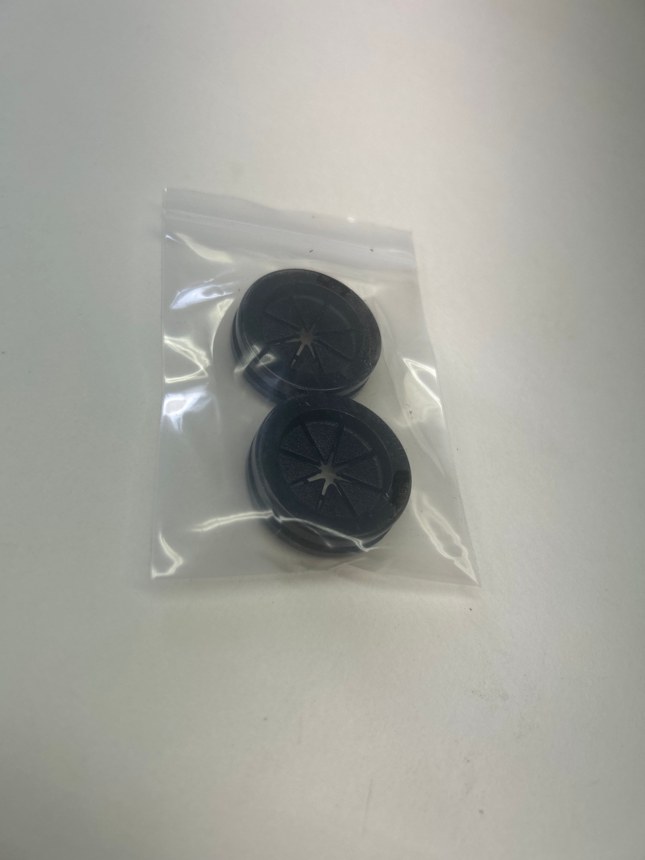1” Grommet (2pk)