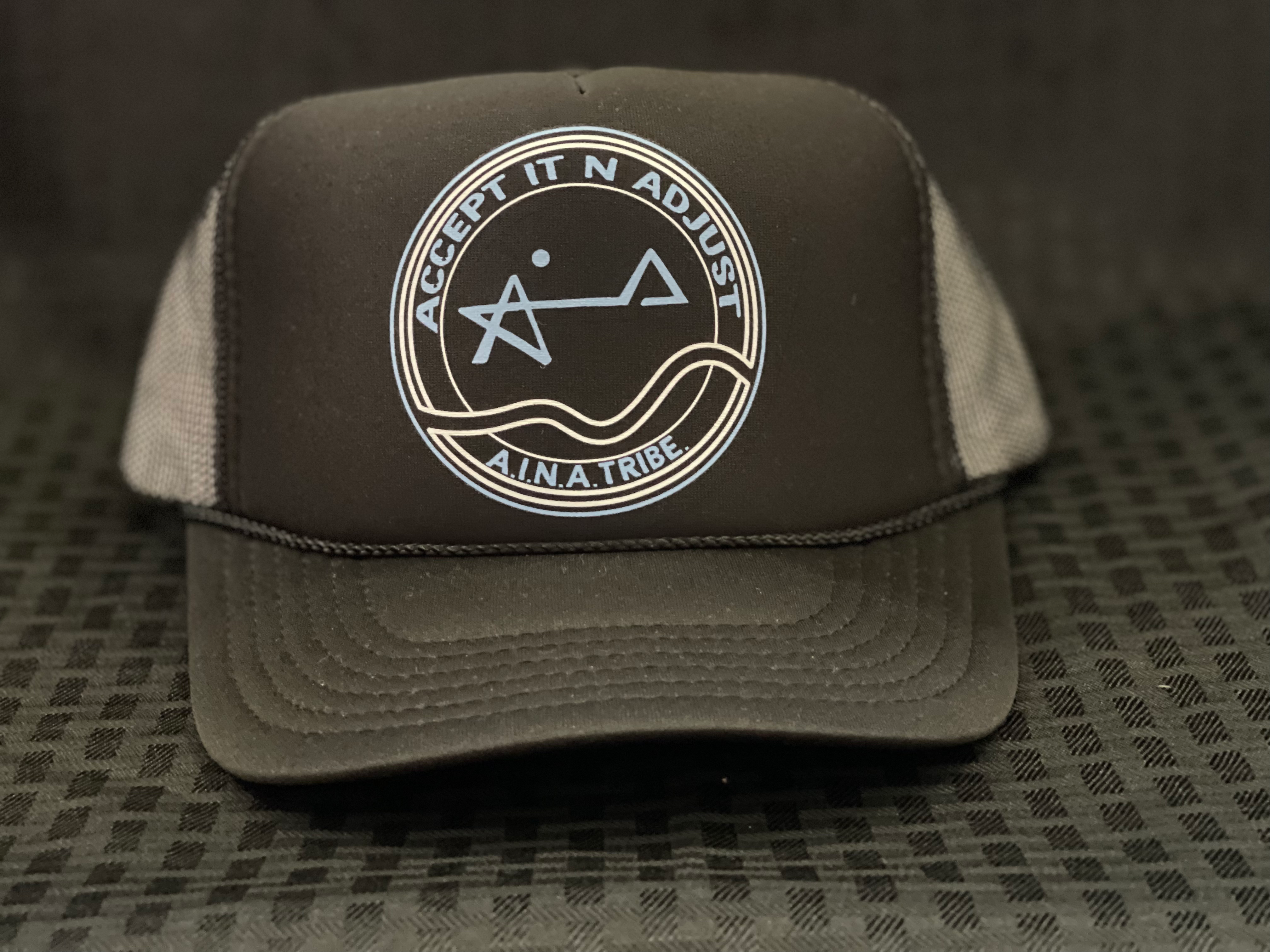 A.I.N.A Stamp Blue mesh trucker 