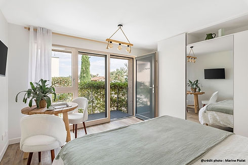 deco-chambre-07-cle-des-chaumes ok.jpg