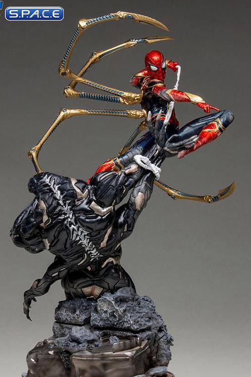 Miniaturbild: 1/10 Scale Iron Spider vs. Outrider (Avengers: Endgame)