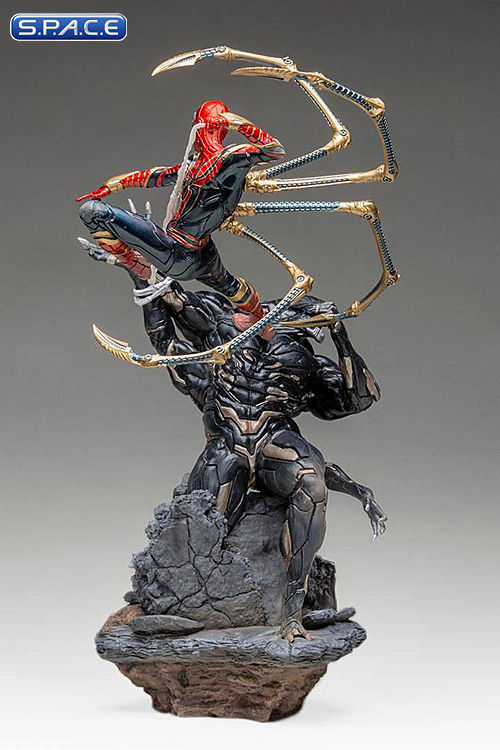 Miniaturbild: 1/10 Scale Iron Spider vs. Outrider (Avengers: Endgame)