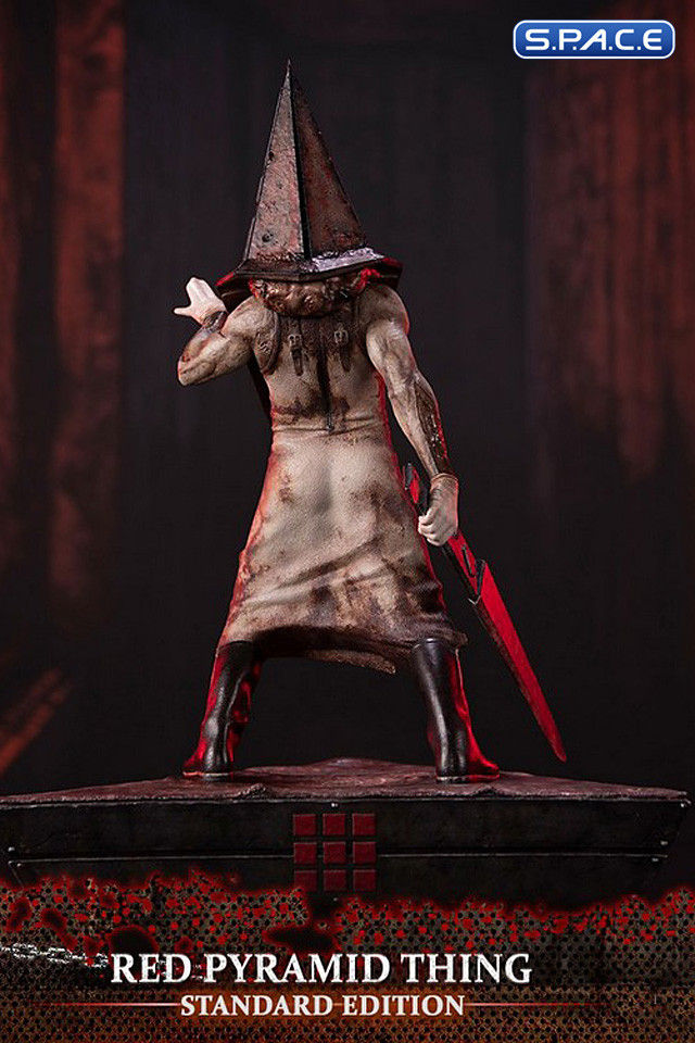Miniaturbild: Red Pyramid Thing Statue (Silent Hill 2)