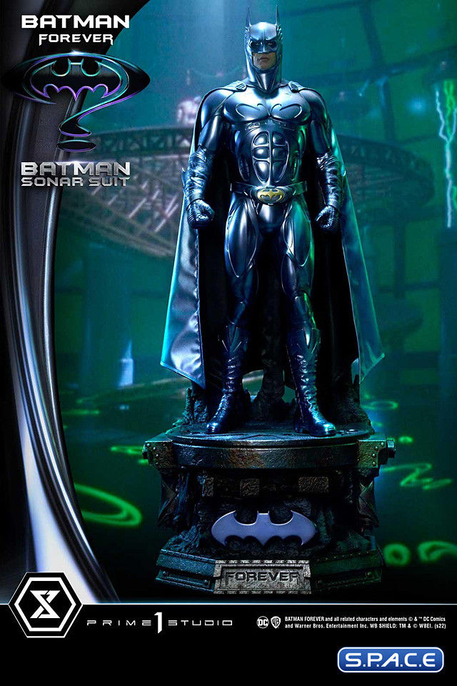 Miniaturbild: 1/3 Scale Batman Sonar Suit Museum Masterline Statue