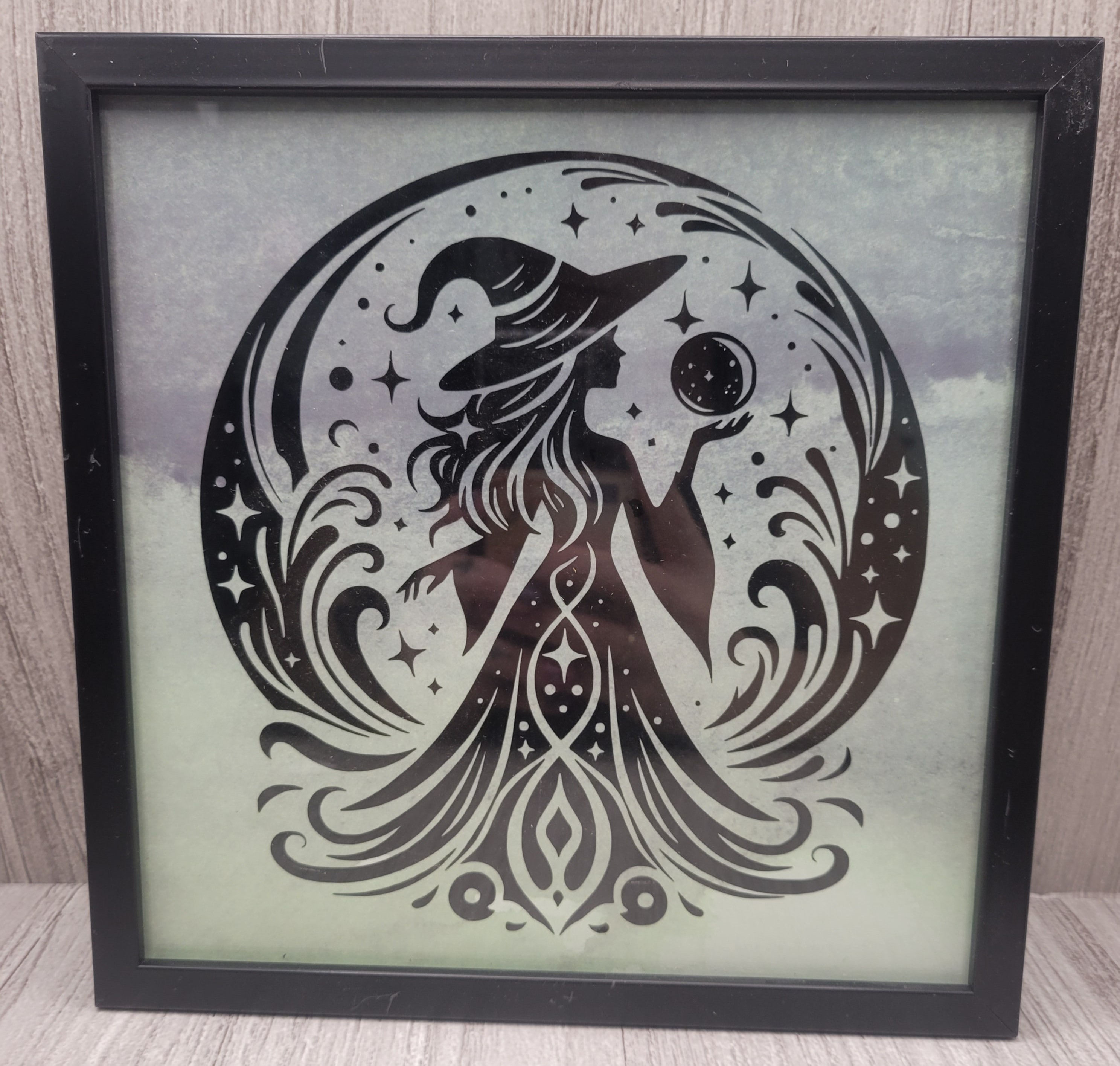 Cadre sorcière verte